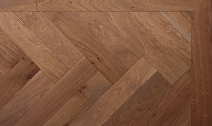 Eiken Visgraat Verouderd Olie Extra Grijs - Knulst Houten Vloeren - Nunspeet - www.knulsthoutenvloeren.nl