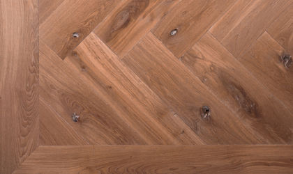 Eiken Visgraat Groot Olie Extra Wit - Knulst Houten Vloeren - Nunspeet - www.knulsthoutenvloeren.nl