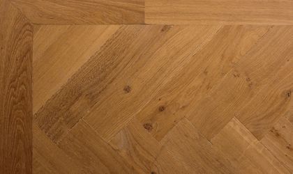 Eiken Visgraat Rustiek A Olie Wit - Knulst Houten Vloeren - Nunspeet - www.knulsthoutenvloeren.nl